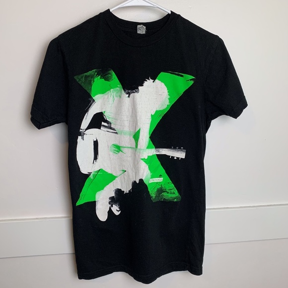 Rock Me Ed Sheeran Multiply X Concert Graphic Short Sleeve Shirt - Picture 1 of 6